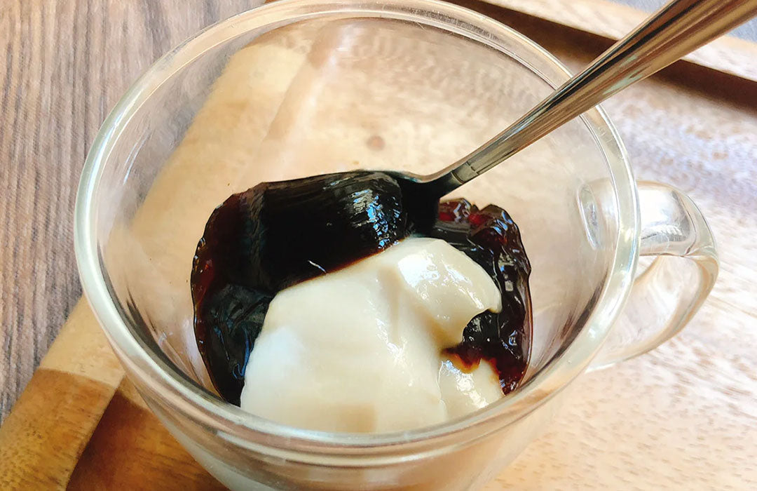 2つの味を楽しめる!ミルク&コーヒーのクラッシュゼリー