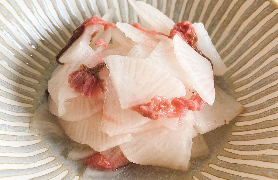 桜風味の大根甘酢漬け